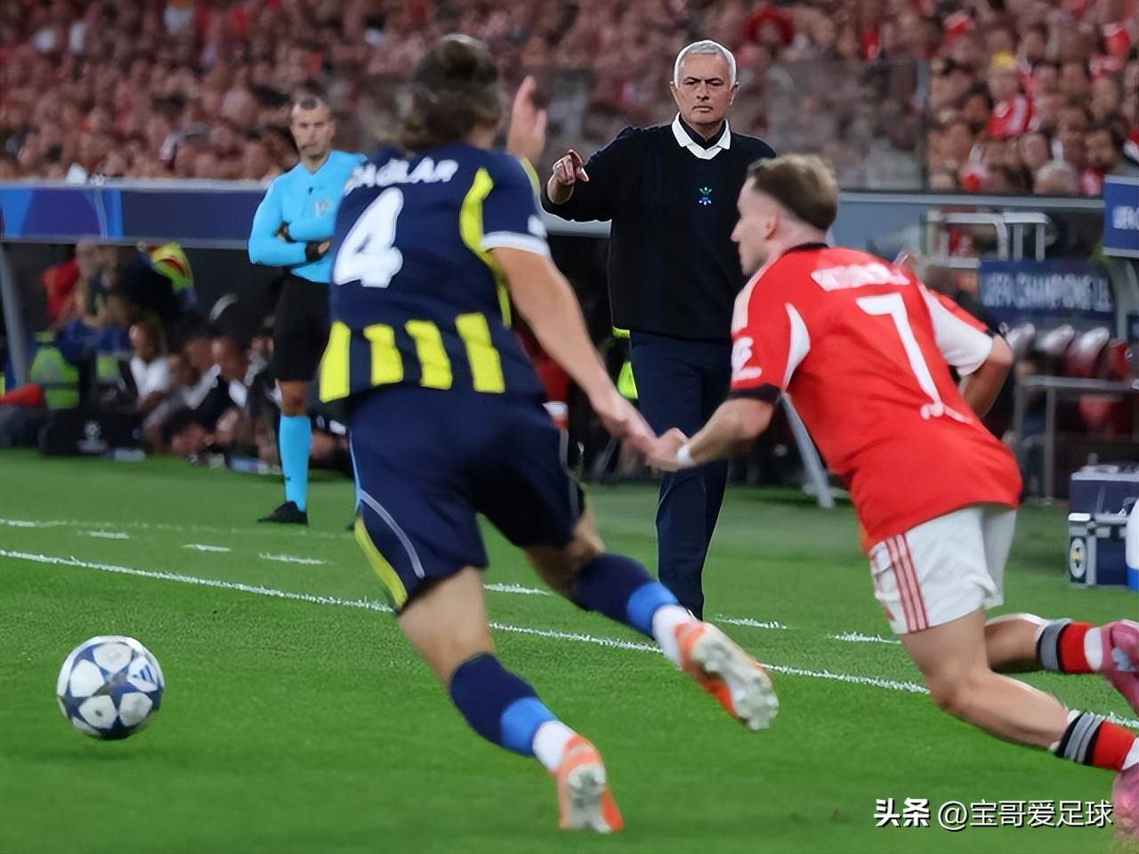  费内巴切训练课后造点机会；志在英超名次提升；更衣室稳定；临场指挥获称赞