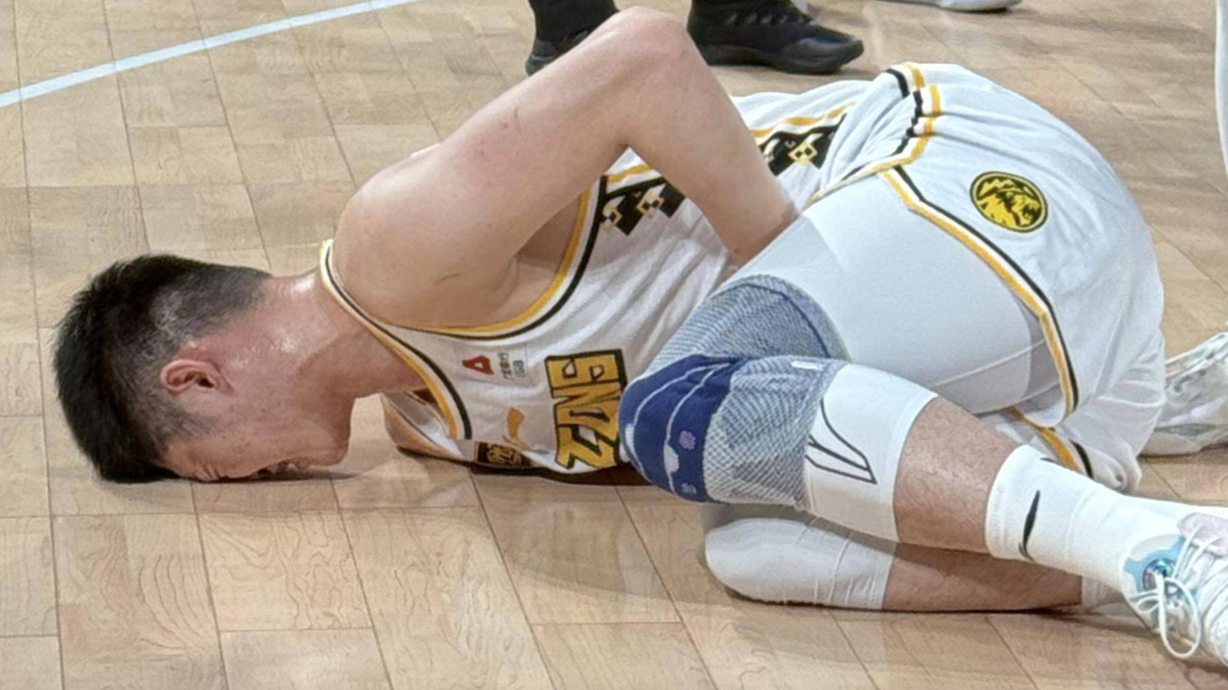 今晨体能课后;奥兰多魔术远射贴柱备战CBA常规赛;赛场秩序良好;控场能力受关注的简单介绍 今晨体能课后;奥兰多魔术远射贴柱备战CBA常规赛;赛场秩序良好;控场能力受关注的简单介绍