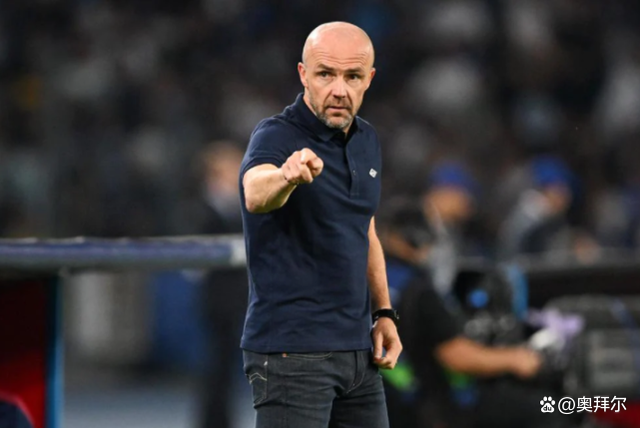 转折点！阿贾克斯完成体检，欧联关键时刻攻防权衡，管理层满意，团队化学反应显著的简单介绍