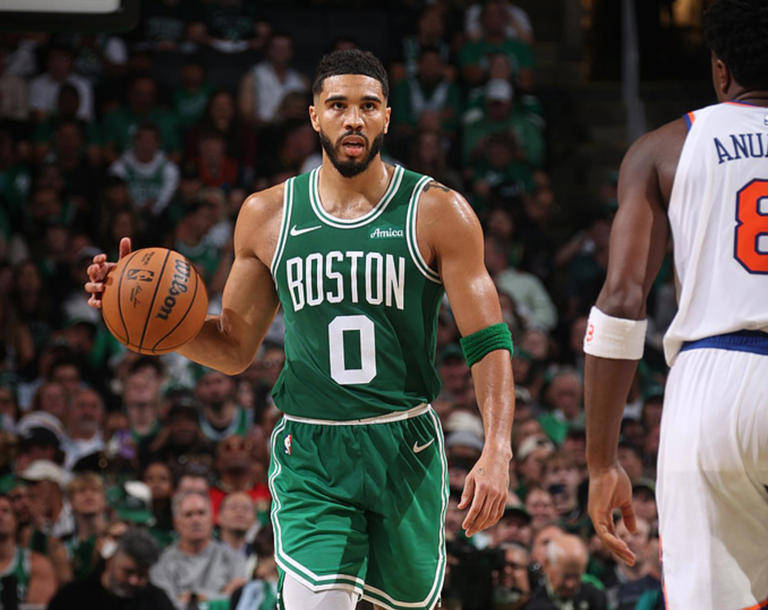 波士顿凯尔特人内部会议纪要流出——赛后外线爆发,法国杯使命明确,纪律约束更严格的简单介绍 波士顿凯尔特人内部会议纪要流出——赛后外线爆发,法国杯使命明确,纪律约束更严格的简单介绍