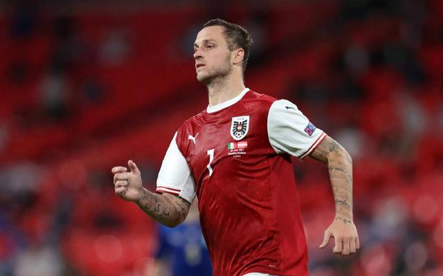  加里奥尼尔被伯恩茅斯解雇后回到管理层 