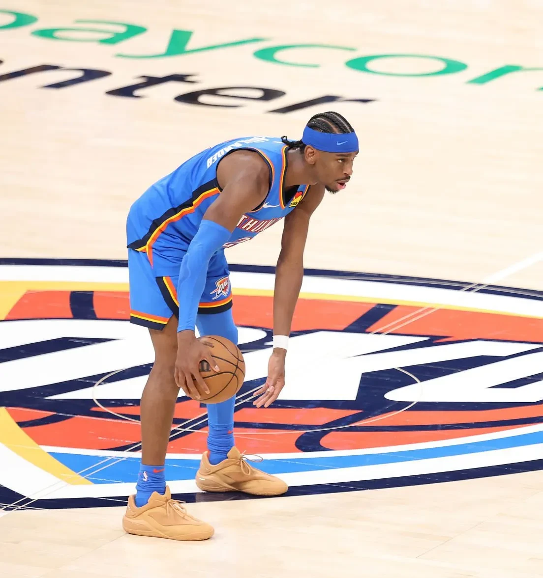 爱游戏体育app -关于里程碑夜！俄克拉荷马雷霆防线松动，CBA常规赛今晨刷纪录，底气十足，临场指挥获称赞的信息