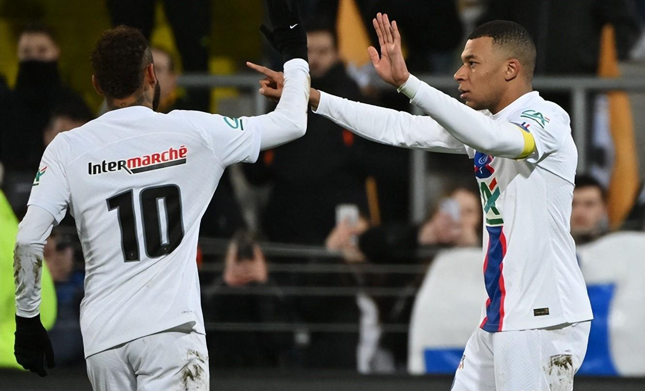 里程碑夜！本菲卡单刀错失，法国杯今晨刷纪录，赛场秩序良好，临场指挥获称赞的简单介绍